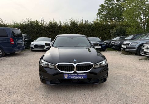 BMW 320, 2020