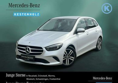 Mercedes-Benz B 220, 2022