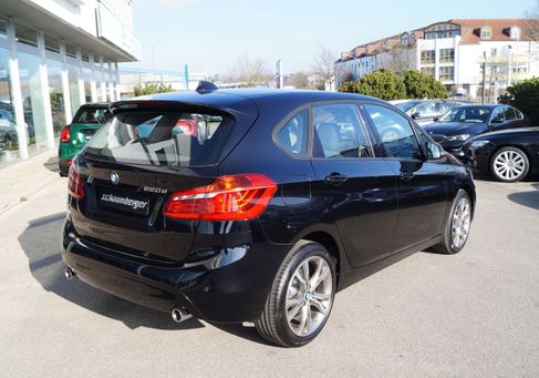 BMW 220, 2017