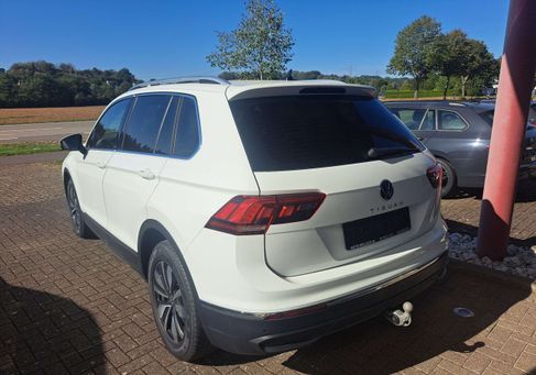 Volkswagen Tiguan, 2023 3