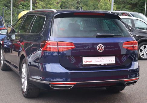 Volkswagen Passat Variant, 2018 3