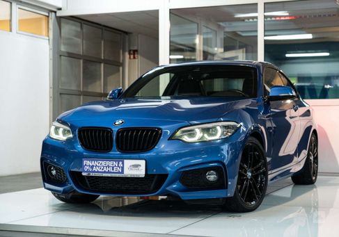 BMW 225, 2019