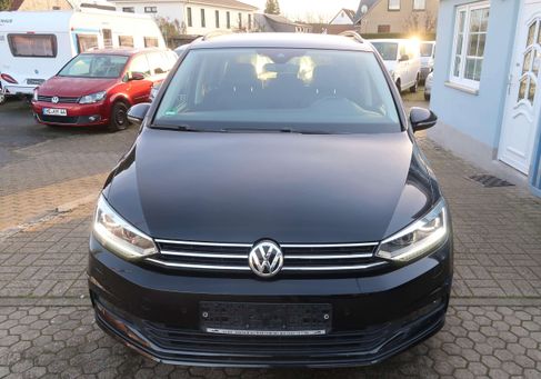 Volkswagen Touran, 2019 2
