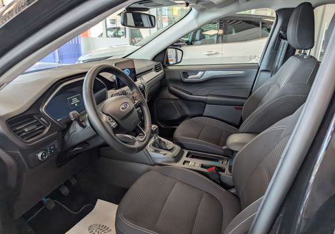 Ford Kuga, 2023