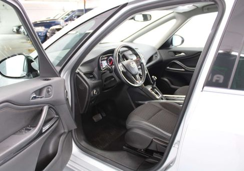 Opel Zafira Tourer, 2018