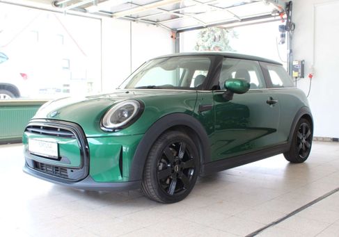 MINI ONE, 2022