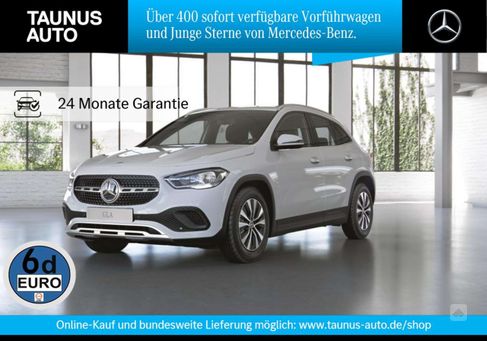 Mercedes-Benz GLA 200, 2020
