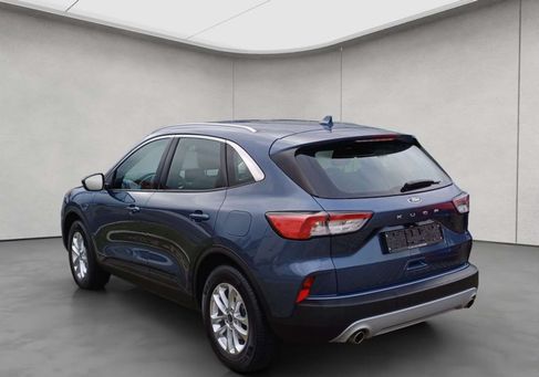 Ford Kuga, 2022