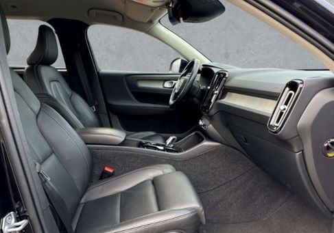 Volvo XC40, 2021 3