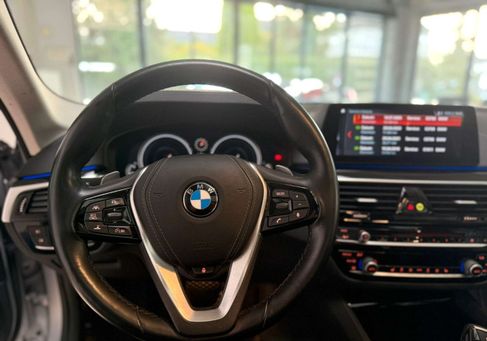 BMW 530, 2018