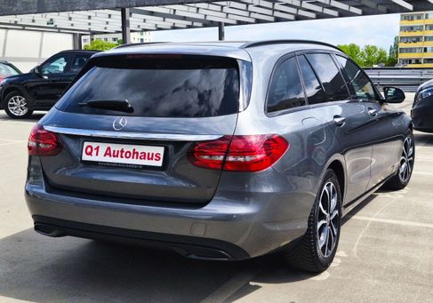 Mercedes-Benz C 180, 2020