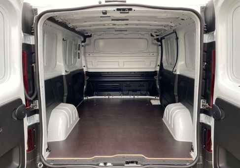 Nissan Primastar, 2024