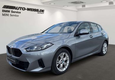 BMW 120, 2025
