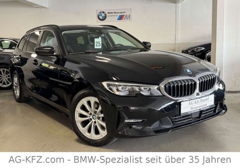 BMW 318, 2022