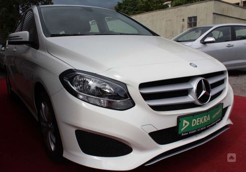 Mercedes-Benz B 180, 2017