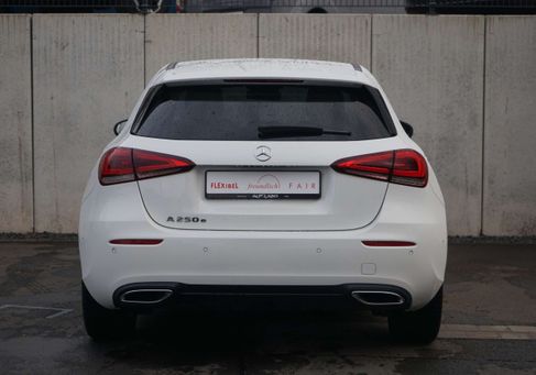 Mercedes-Benz A 250, 2022