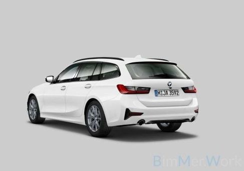 BMW 320, 2021