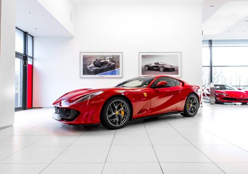 Ferrari 812, 2019 3