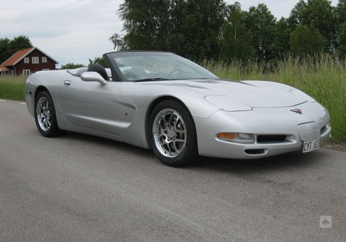 Chevrolet Corvette, 2001