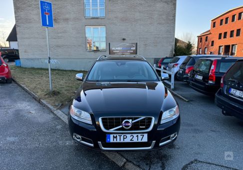 Volvo V70, 2013