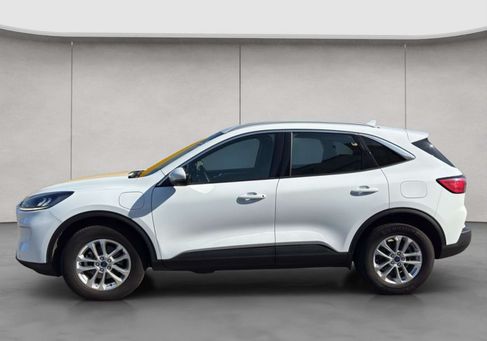 Ford Kuga, 2022