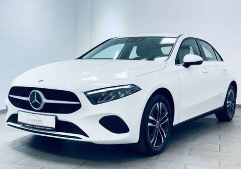 Mercedes-Benz A 250, 2023
