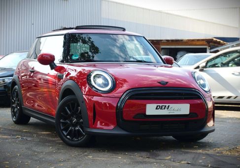 MINI ONE, 2022