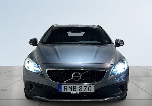 Volvo V40 Cross Country, 2018