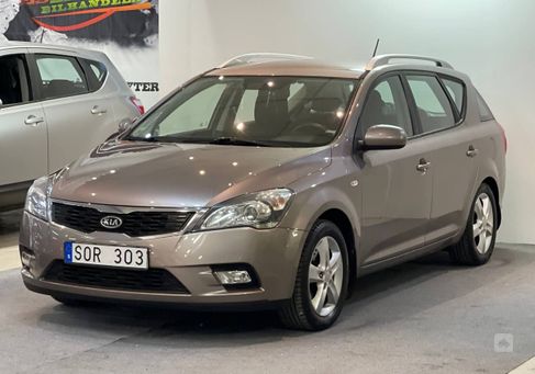 Kia Cee&#039;d Sportswagon, 2011