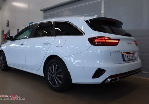 Kia Cee'd Sportswagon, 2022