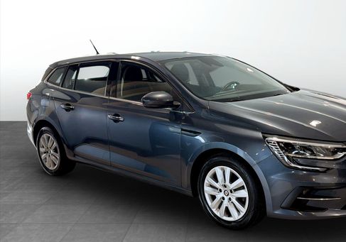 Renault Megane, 2023 3