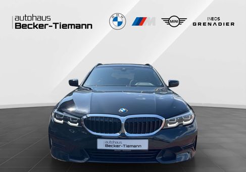 BMW 320, 2021
