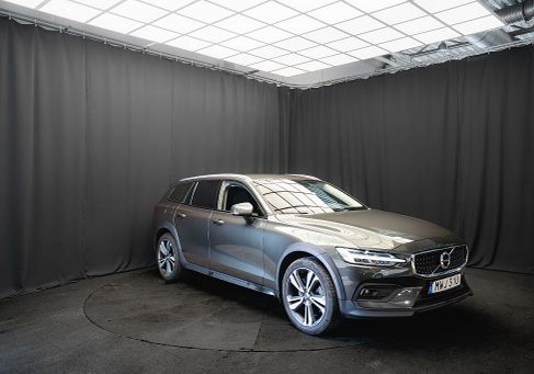 Volvo V60 Cross Country, 2021