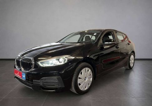 BMW 116, 2021