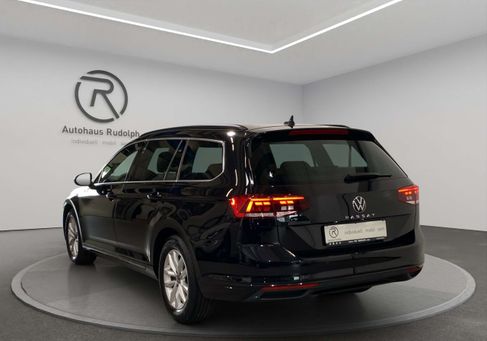 Volkswagen Passat Variant, 2022 3