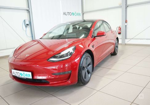 Tesla Model 3, 2020