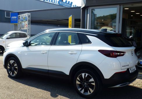 Opel Grandland X, 2019 3