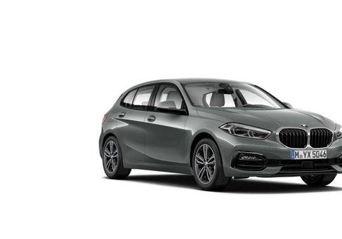 BMW 118, 2023