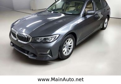 BMW 318, 2022