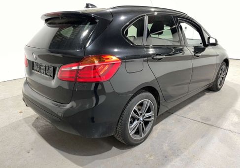 BMW 218, 2019