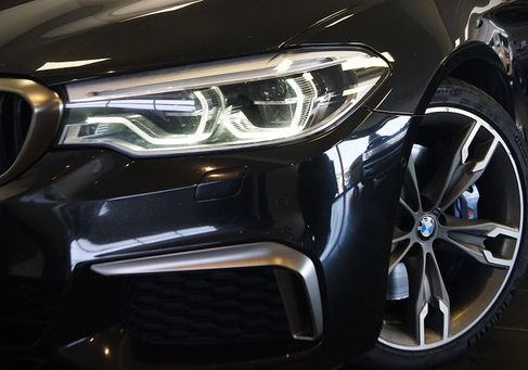 BMW M550, 2018