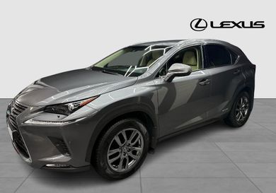 Lexus NX, 2018