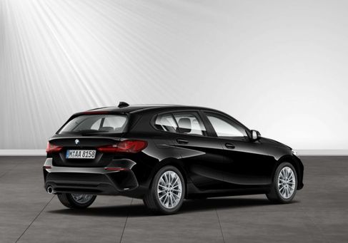 BMW 118, 2023