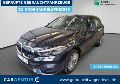 BMW 120, 2023
