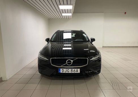 Volvo V60, 2022