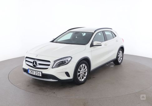 Mercedes-Benz GLA 200, 2014