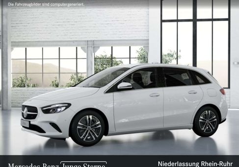 Mercedes-Benz B 200, 2026