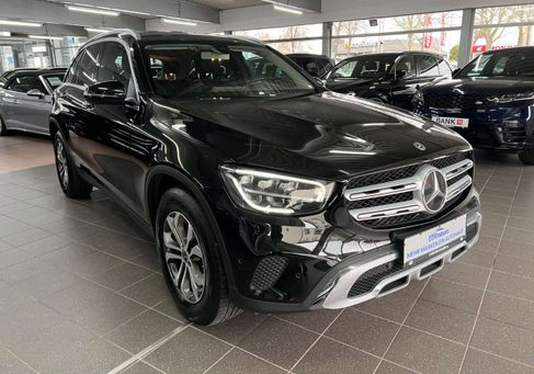 Mercedes-Benz GLC 200, 2020