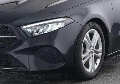 Mercedes-Benz A 200, 2025