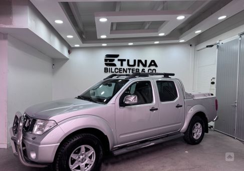 Nissan Navara, 2010